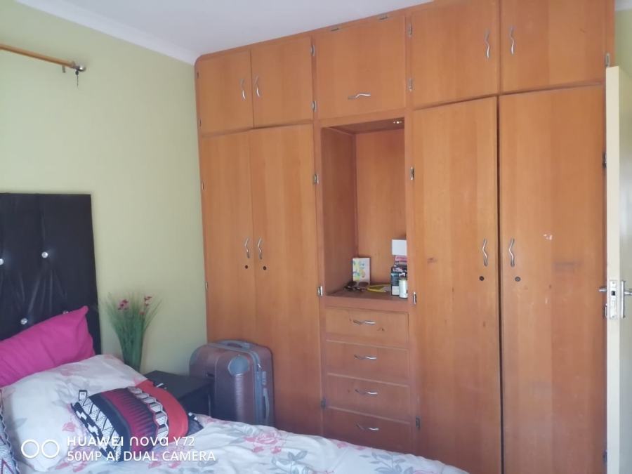 2 Bedroom Property for Sale in Wolmaransstad North West